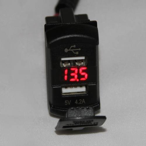 BTR Switch Style USB Power Port, D-Series with Voltage Display (Dual 4.2A) Red